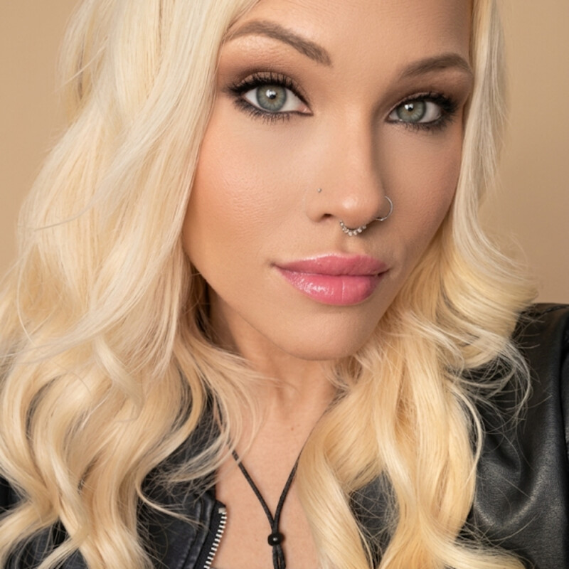 Headshot of Kylie Gilfert, co-founder of Gilfert Legacy Partners